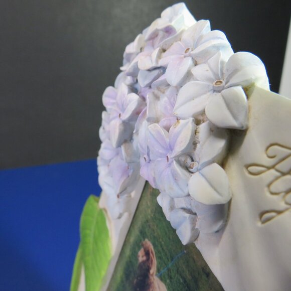 Hydrangea blue purple Flower Floral Picture Frame (lots of dimension) 7" tall - Picture 7 of 11